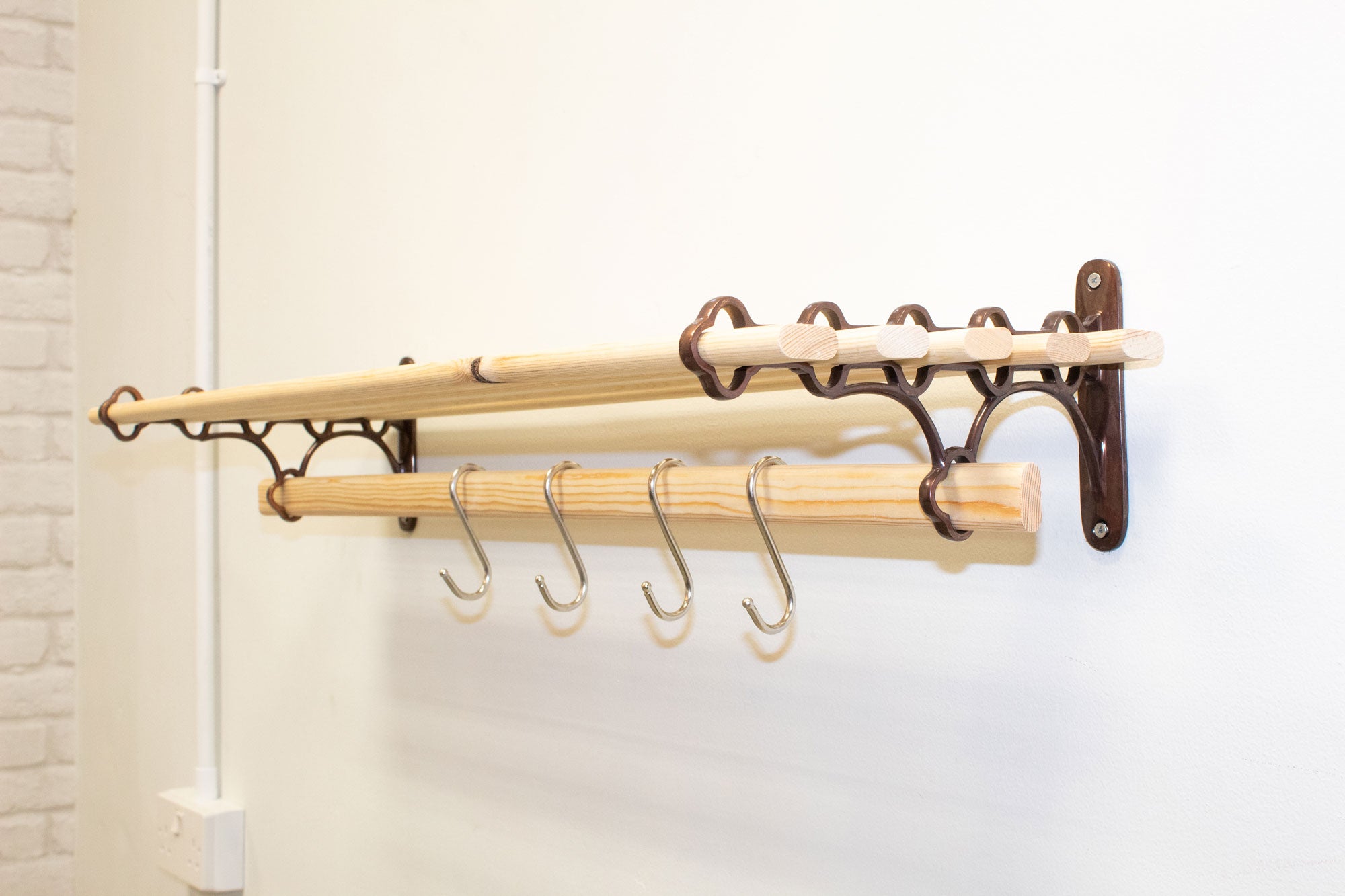 Shelf Drying Rack Over Radiator Wall Mounted Cast Iron 6 x Wooden Lath ...